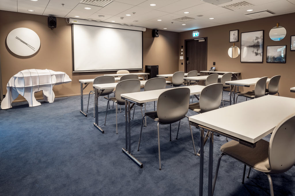 Photo by: Rebecca Watson Meeting room Terminal 2